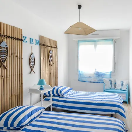 Pegase Bleu - A 500m De La Courseulles-sur-Mer