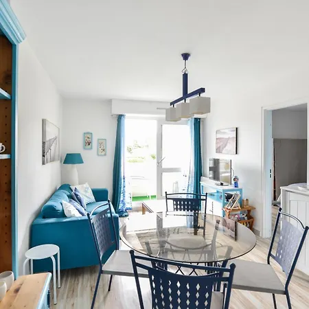 Pegase Bleu - A 500m De La Courseulles-sur-Mer