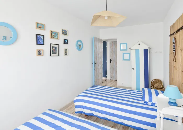 Pegase Bleu - A 500m De La